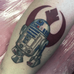 R2-D2 Discussing 2
